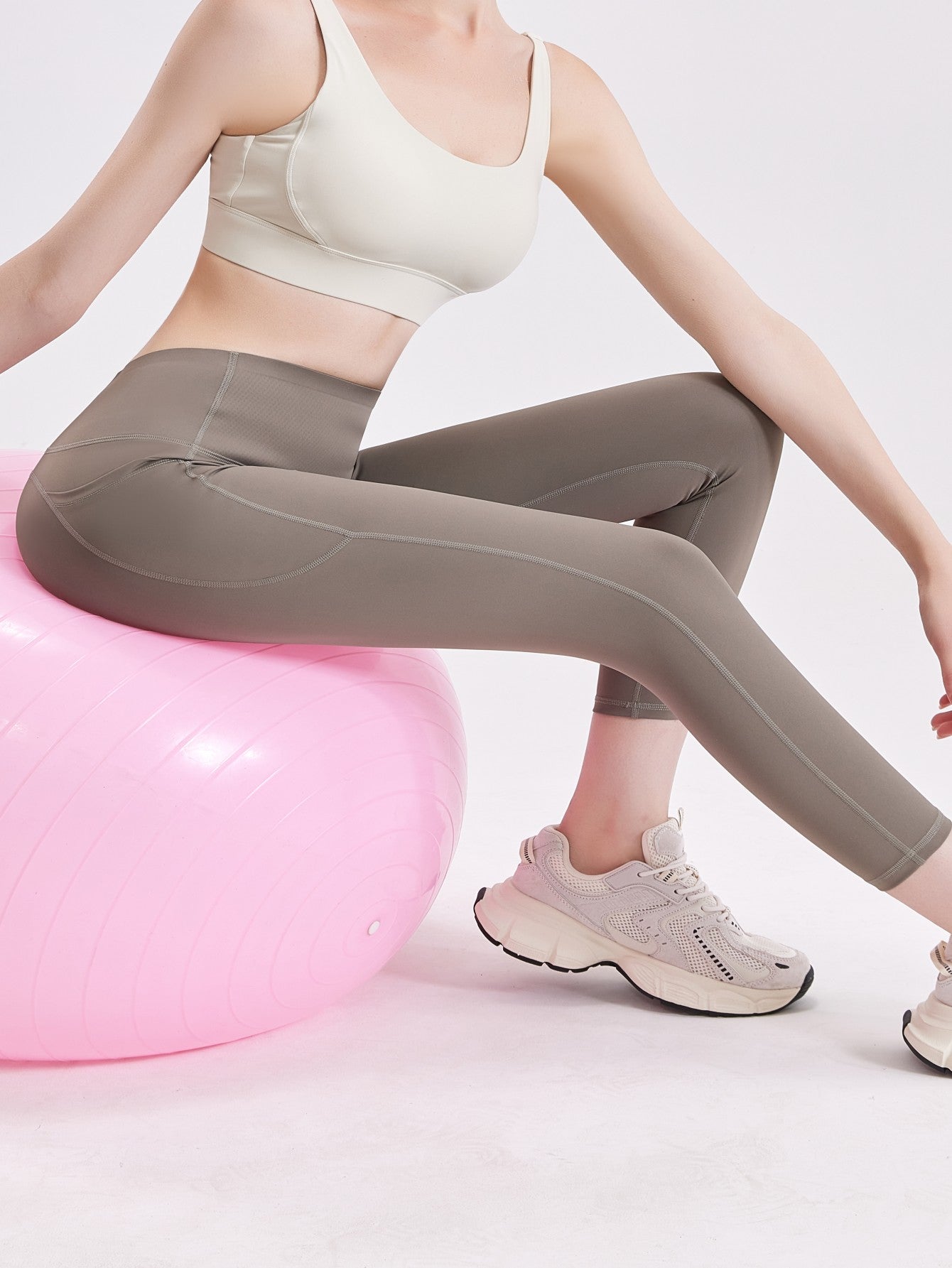 Women's  Sports Leggings，Yoga Pants, Fitness Running Compression Pants